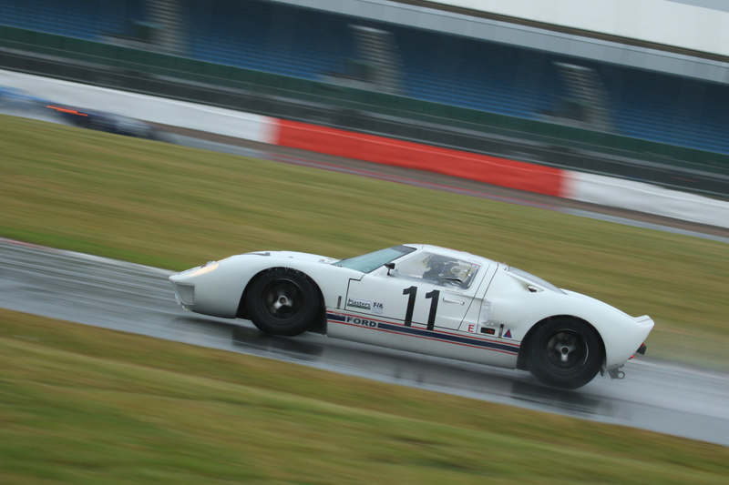 Illustration for article titled Ogle At The Best Cars Racing At The Silverstone Classic